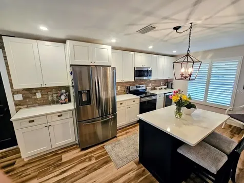 2186 Oak Grove Drive Clearwater FL 33764