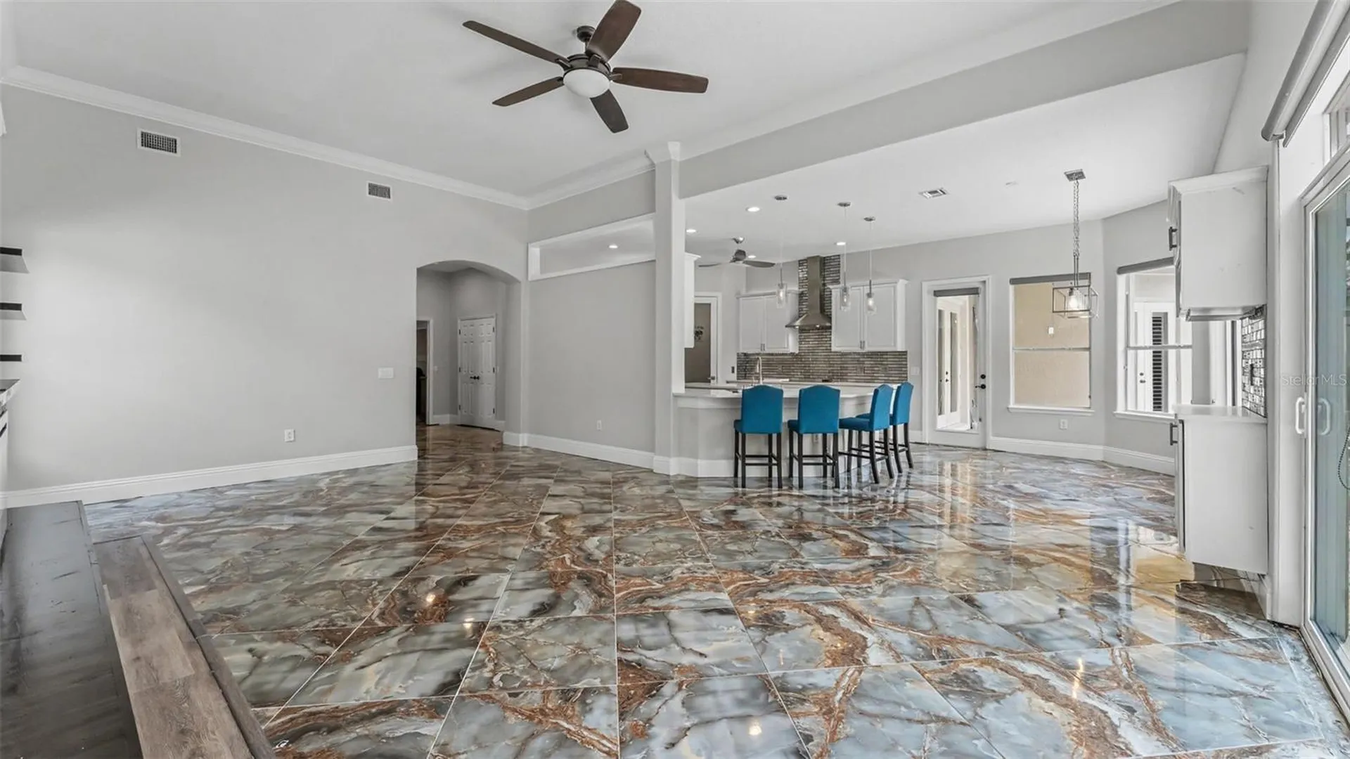 521 Chelsea Avenue Davenport FL 33837