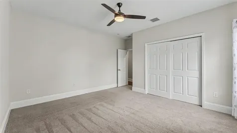 521 Chelsea Avenue Davenport FL 33837