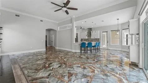 521 Chelsea Avenue Davenport FL 33837