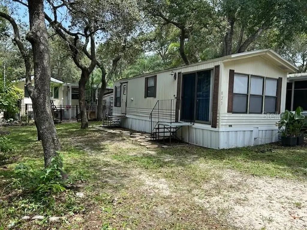 3000 Clarcona Road Apopka FL 32703