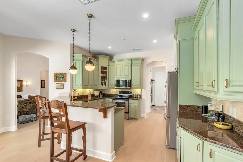 6957 NW 54th Loop Ocala FL 34482