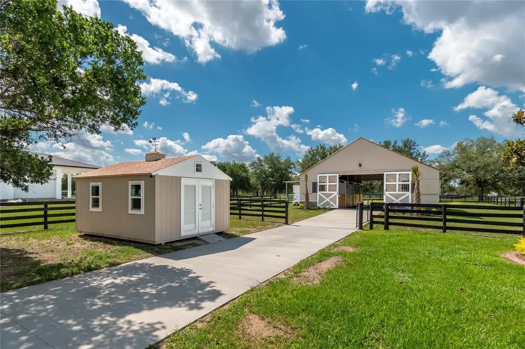 6957 NW 54th Loop Ocala FL 34482