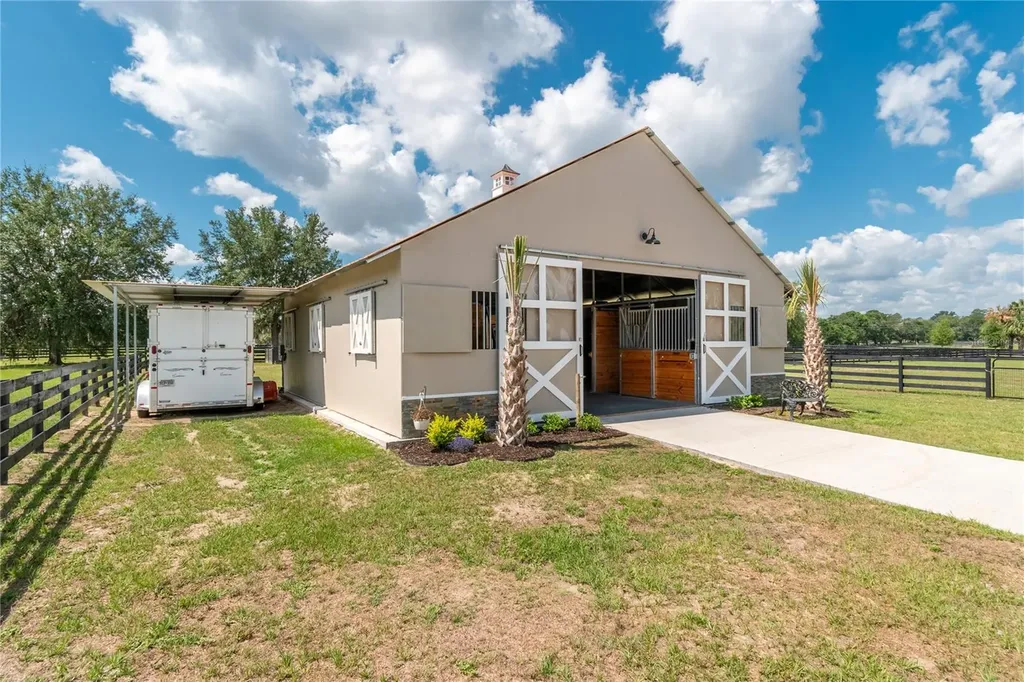 6957 NW 54th Loop Ocala FL 34482