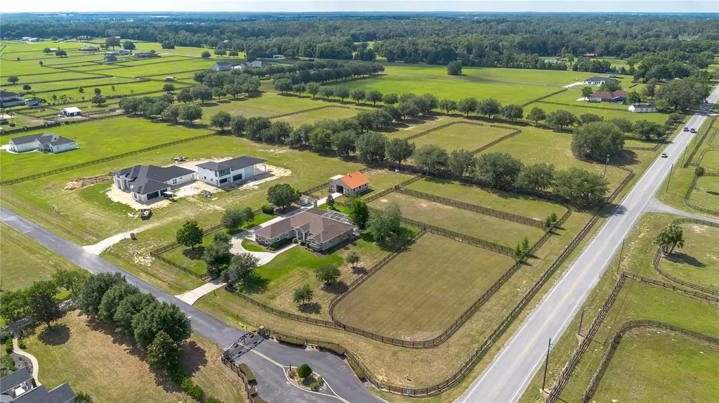 6957 NW 54th Loop Ocala FL 34482