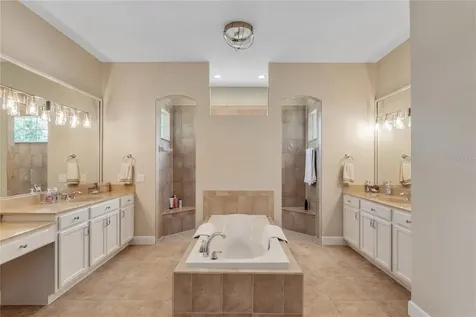 6957 NW 54th Loop Ocala FL 34482