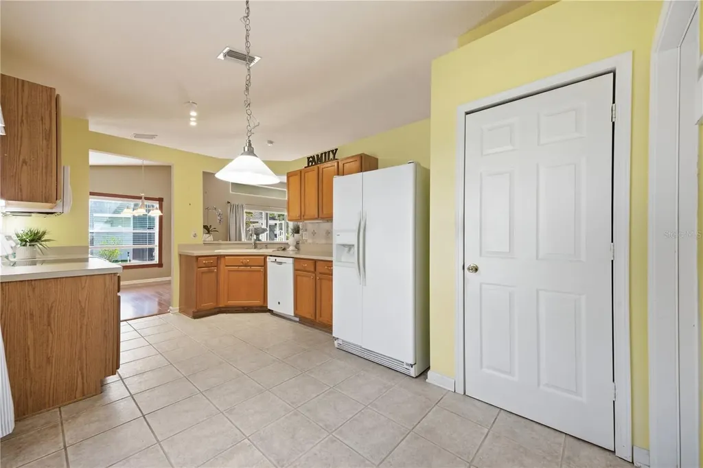 25337 Lexington Oaks Boulevard Wesley Chapel FL 33544