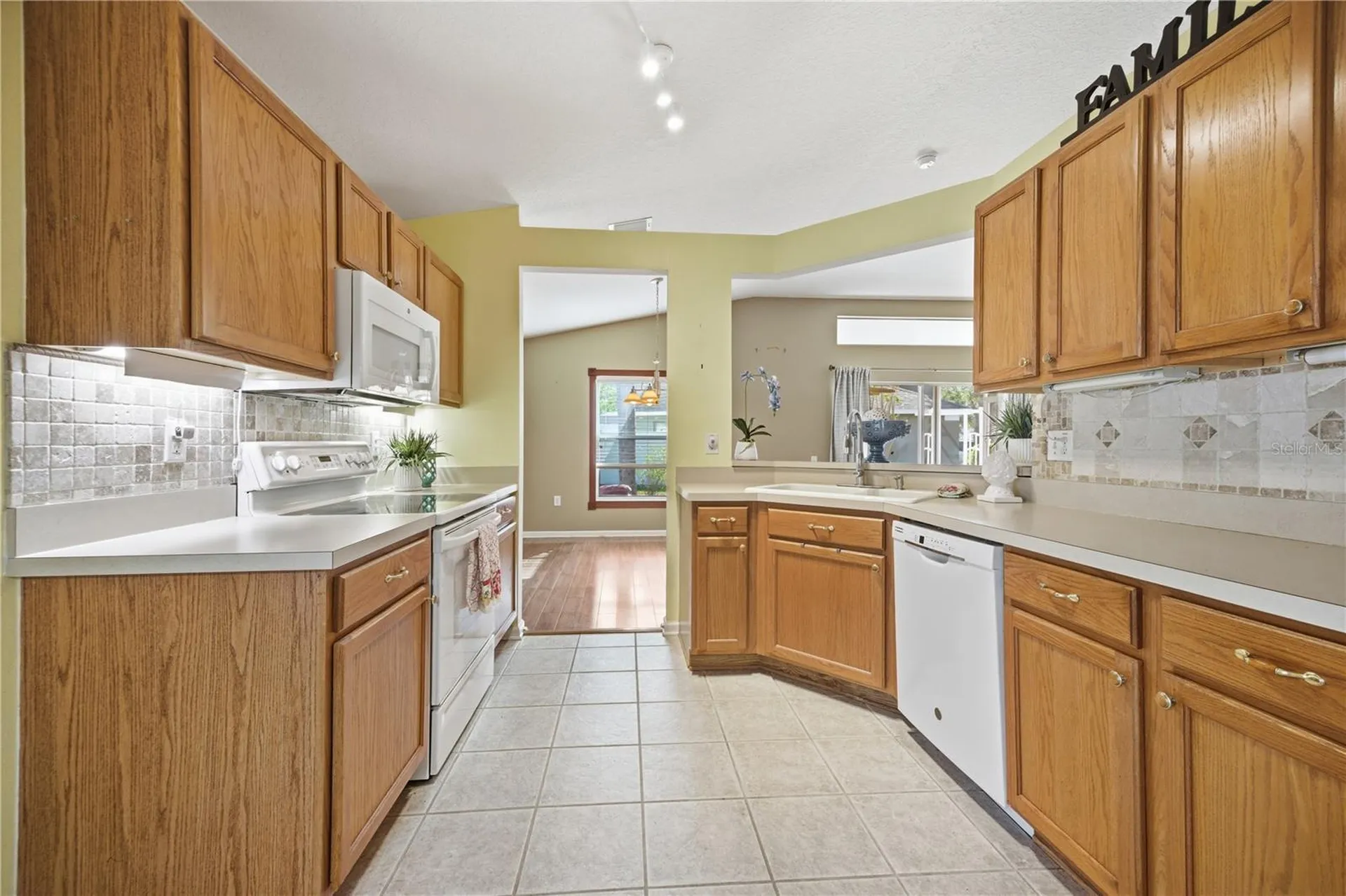 25337 Lexington Oaks Boulevard Wesley Chapel FL 33544