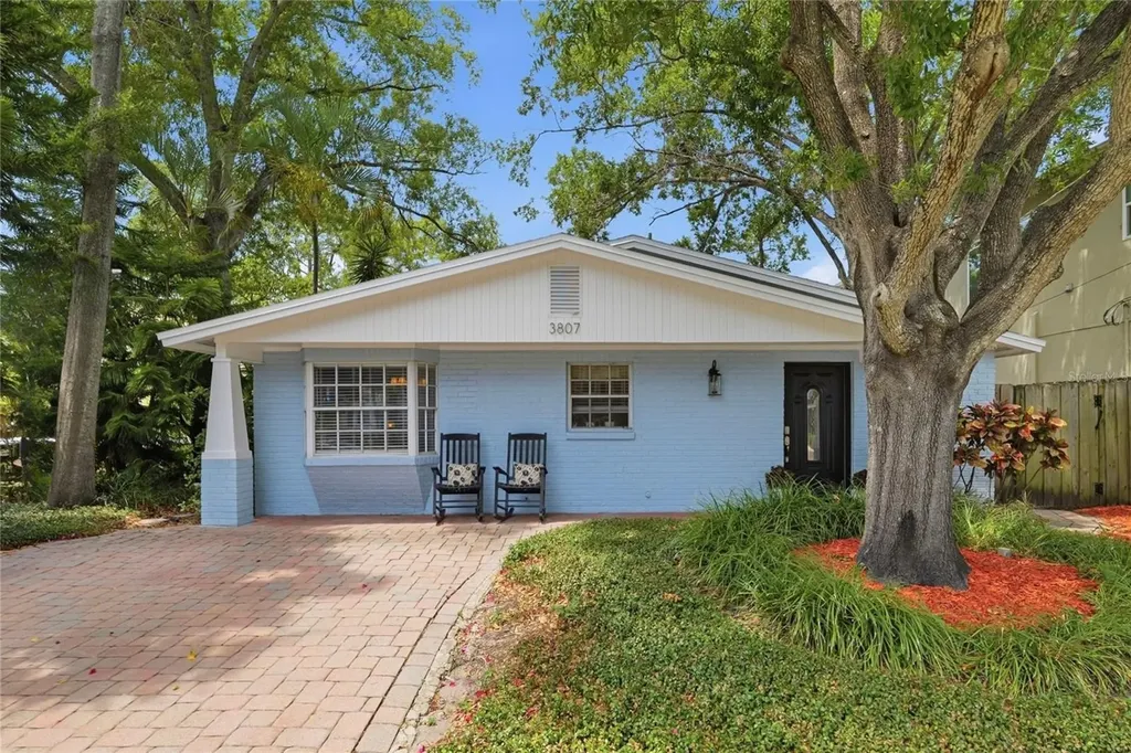 3807 W Palmira Avenue Tampa FL 33629