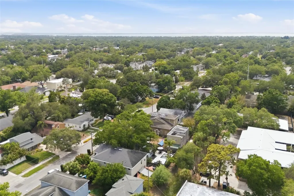 3807 W Palmira Avenue Tampa FL 33629