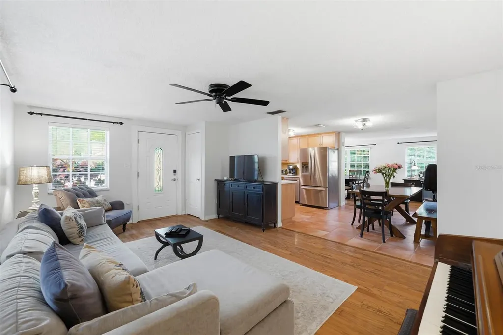 3807 W Palmira Avenue Tampa FL 33629
