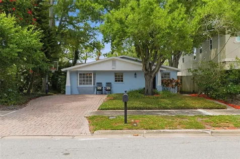 3807 W Palmira Avenue Tampa FL 33629