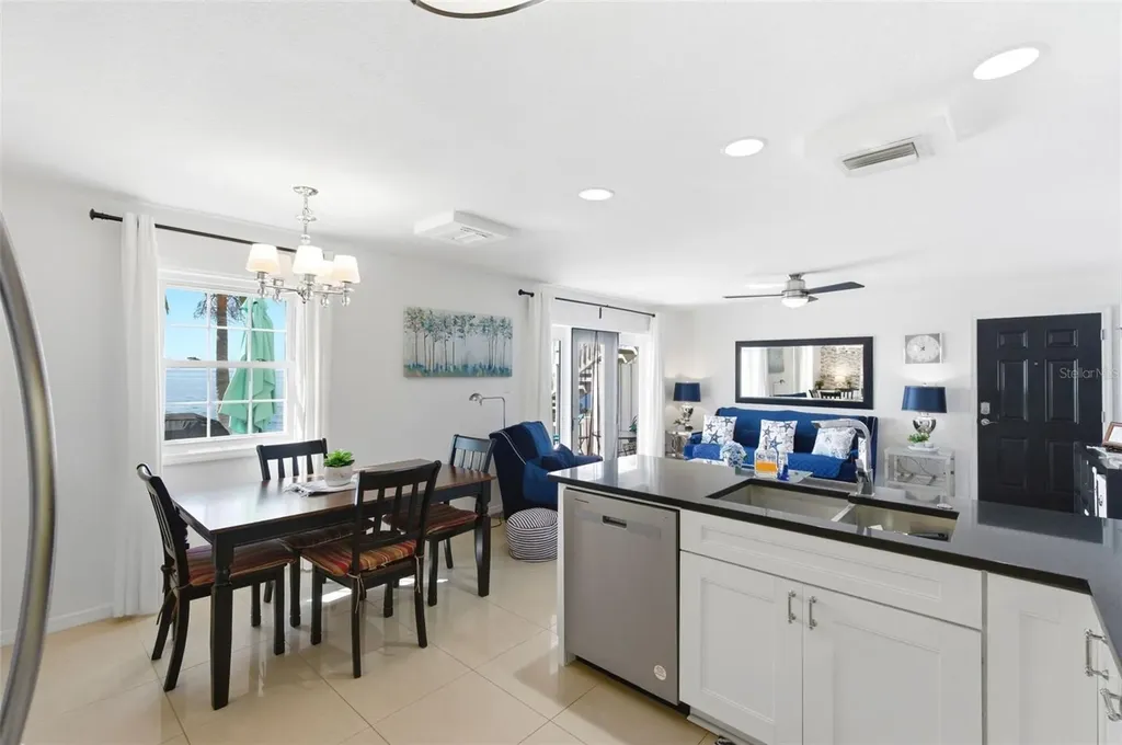 5280 Coquina Key Drive SE St Petersburg FL 33705