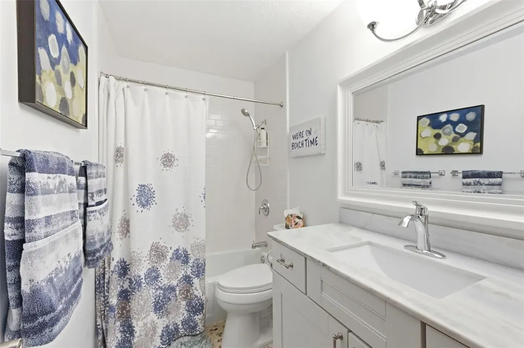 5280 Coquina Key Drive SE St Petersburg FL 33705