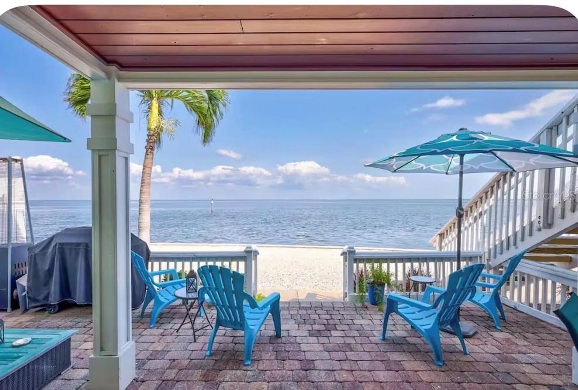 5280 Coquina Key Drive SE St Petersburg FL 33705