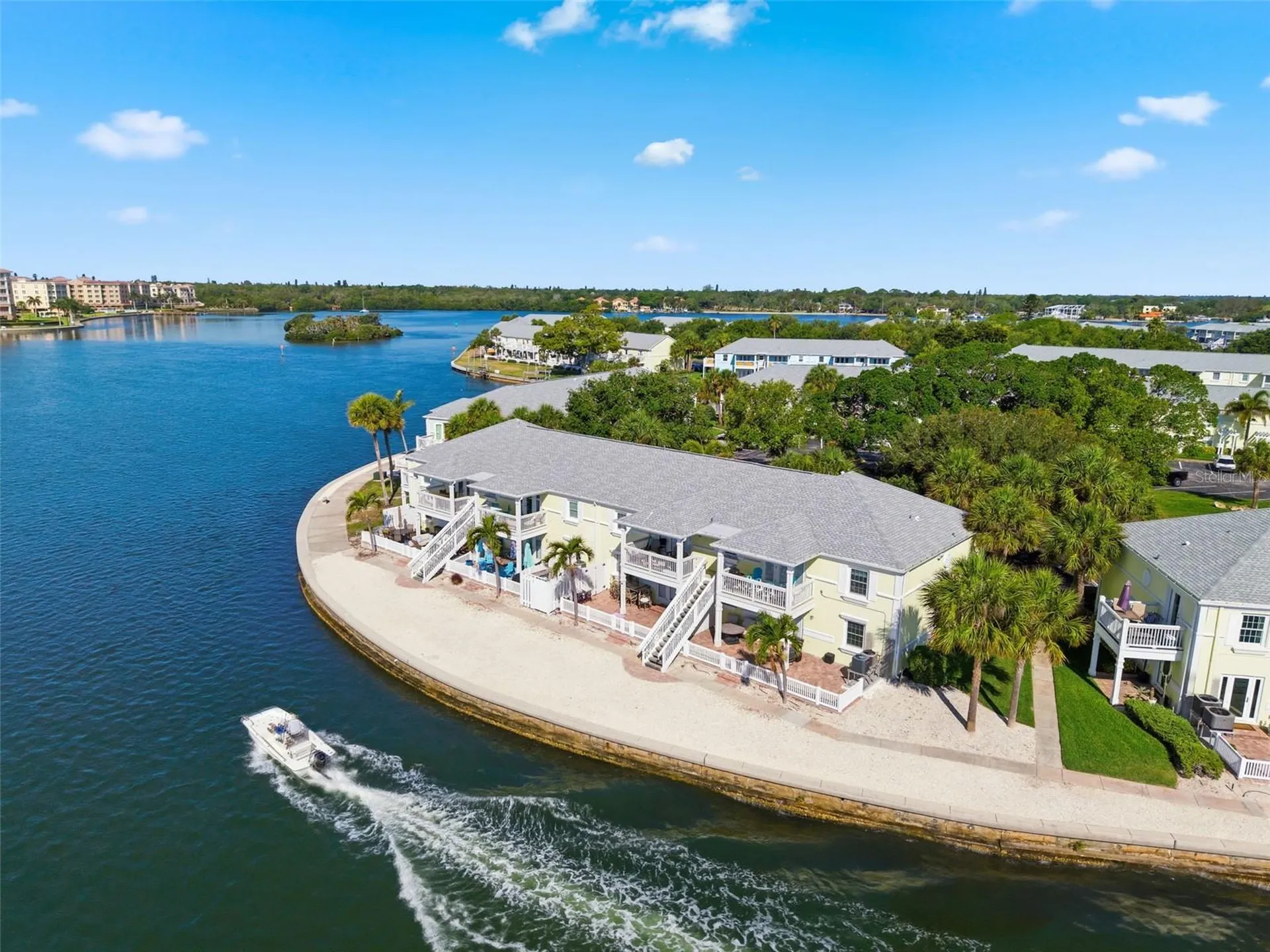 5280 Coquina Key Drive SE St Petersburg FL 33705