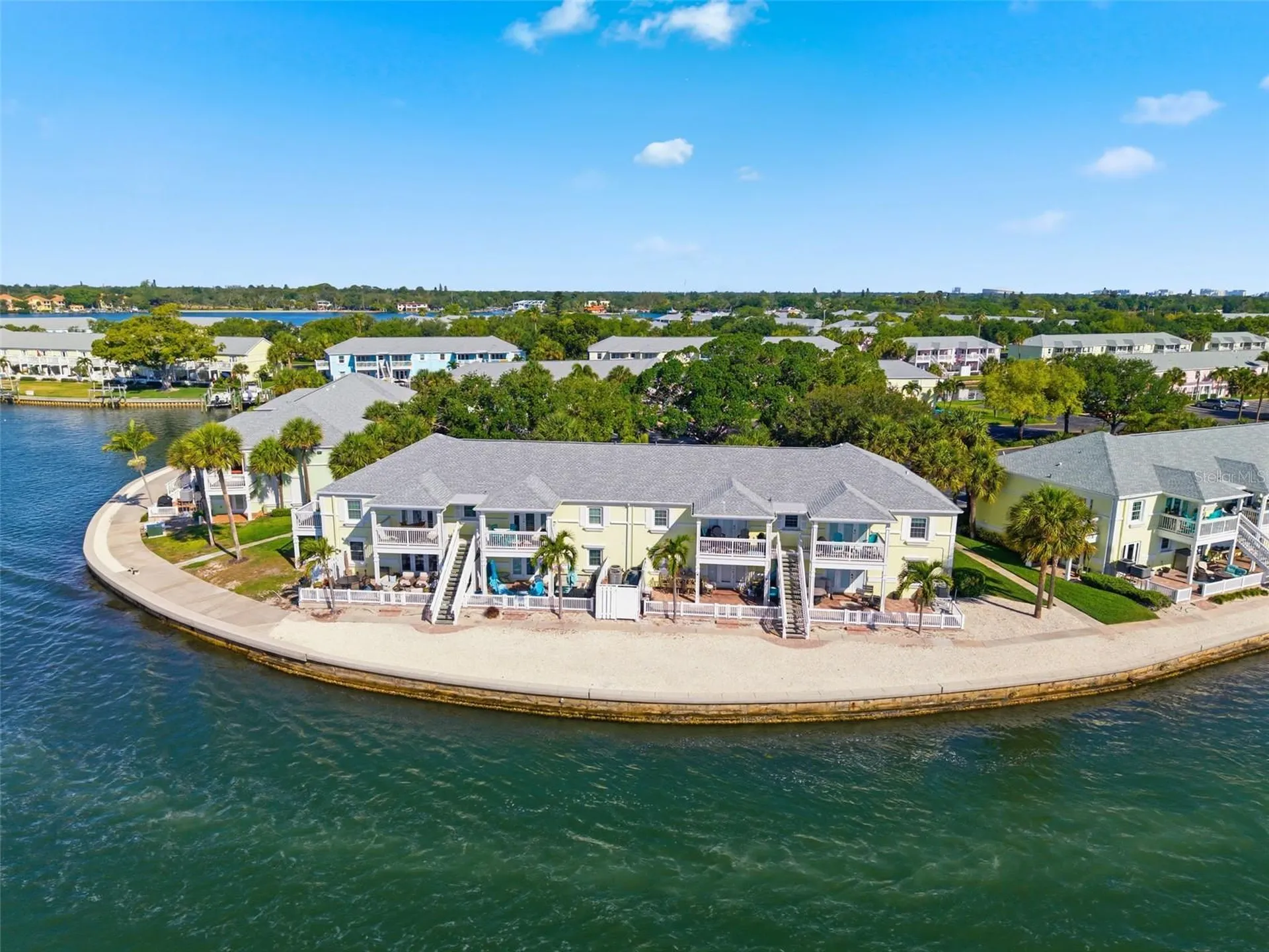 5280 Coquina Key Drive SE St Petersburg FL 33705