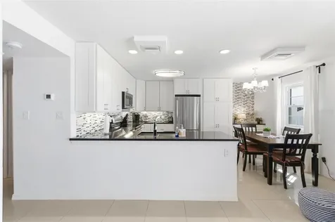 5280 Coquina Key Drive SE St Petersburg FL 33705