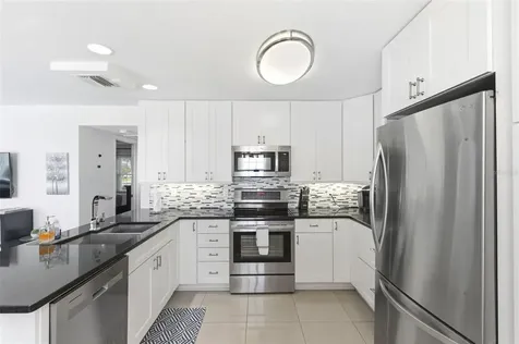 5280 Coquina Key Drive SE St Petersburg FL 33705