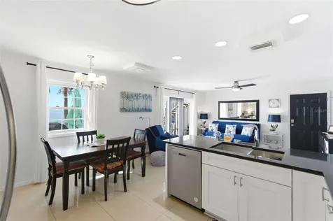 5280 Coquina Key Drive SE St Petersburg FL 33705
