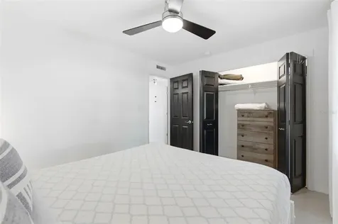 5280 Coquina Key Drive SE St Petersburg FL 33705