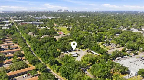 2415 E Sligh Avenue Tampa FL 33610