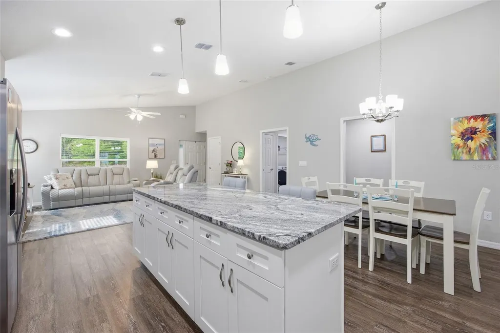 141 Fisher Way Ocklawaha FL 32179