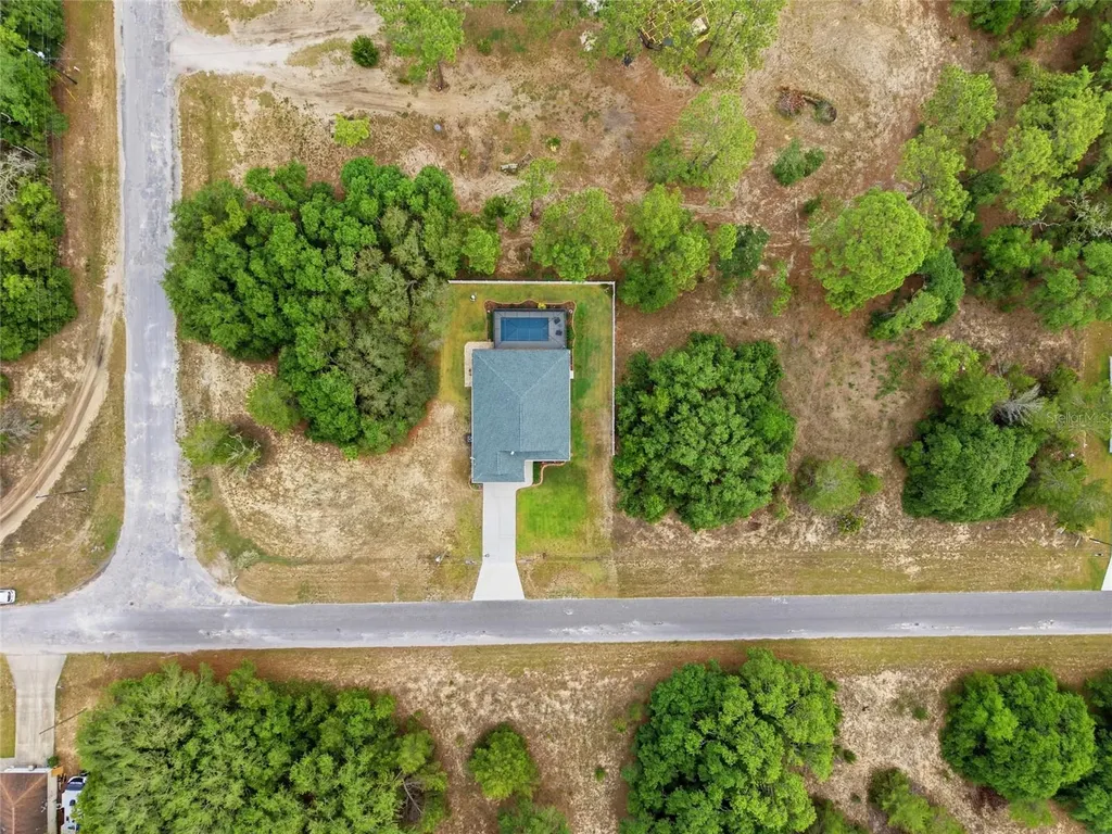 141 Fisher Way Ocklawaha FL 32179