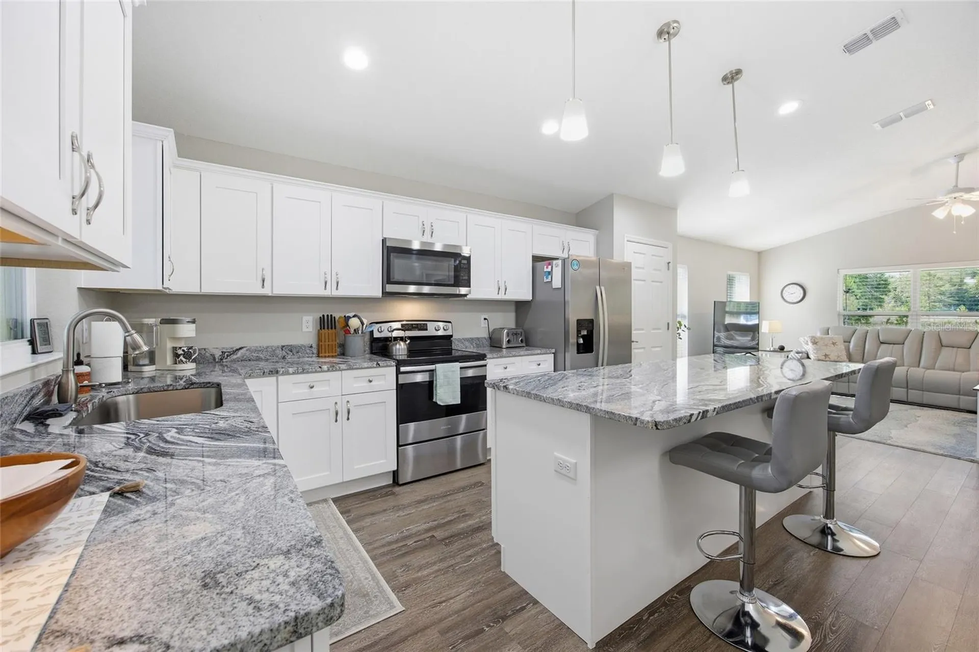 141 Fisher Way Ocklawaha FL 32179