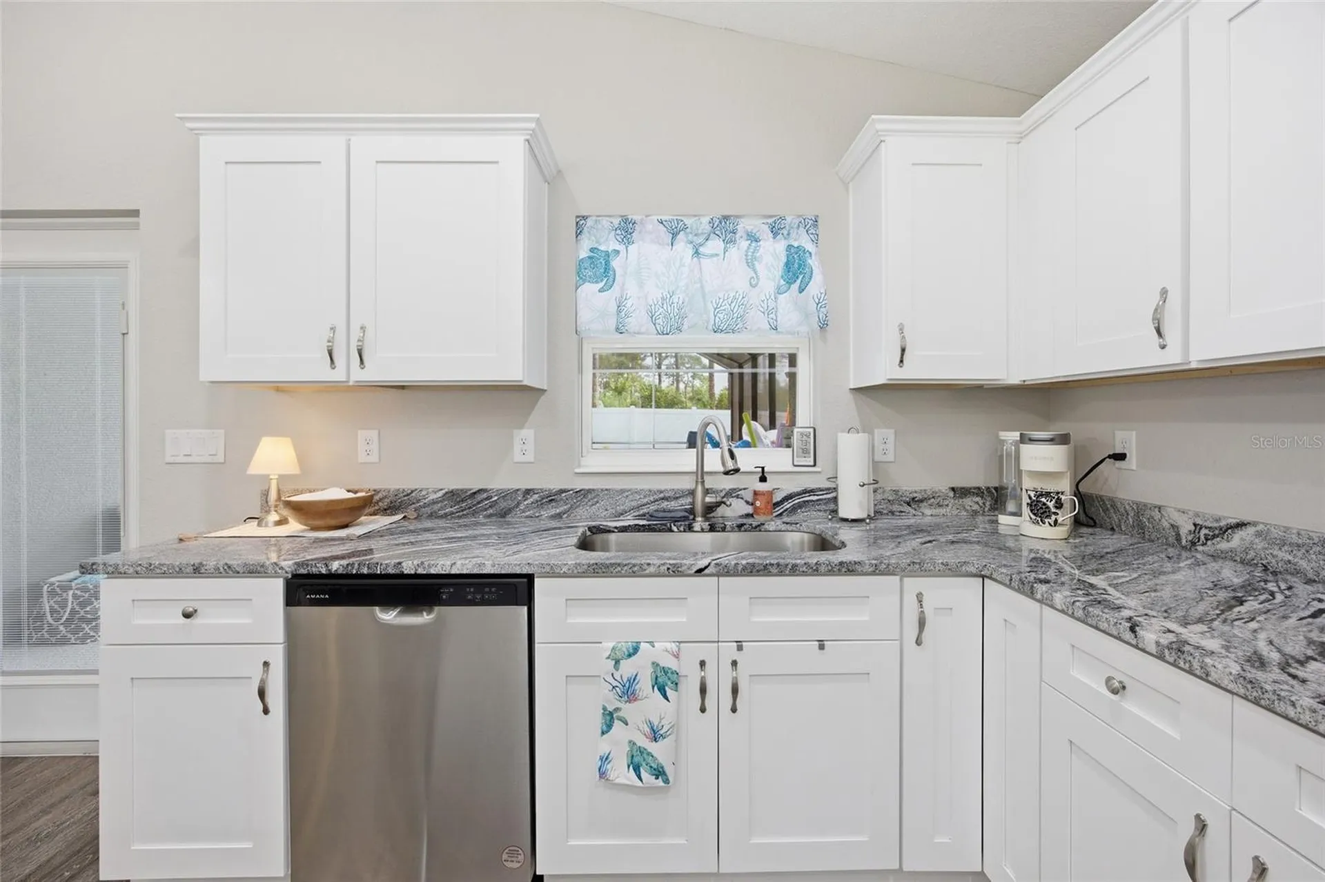 141 Fisher Way Ocklawaha FL 32179