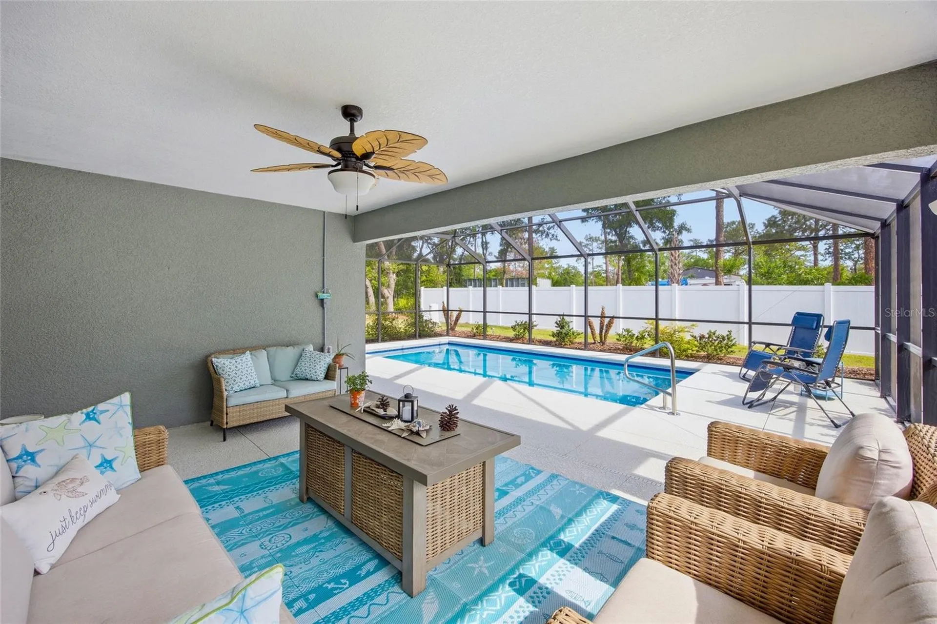 141 Fisher Way Ocklawaha FL 32179