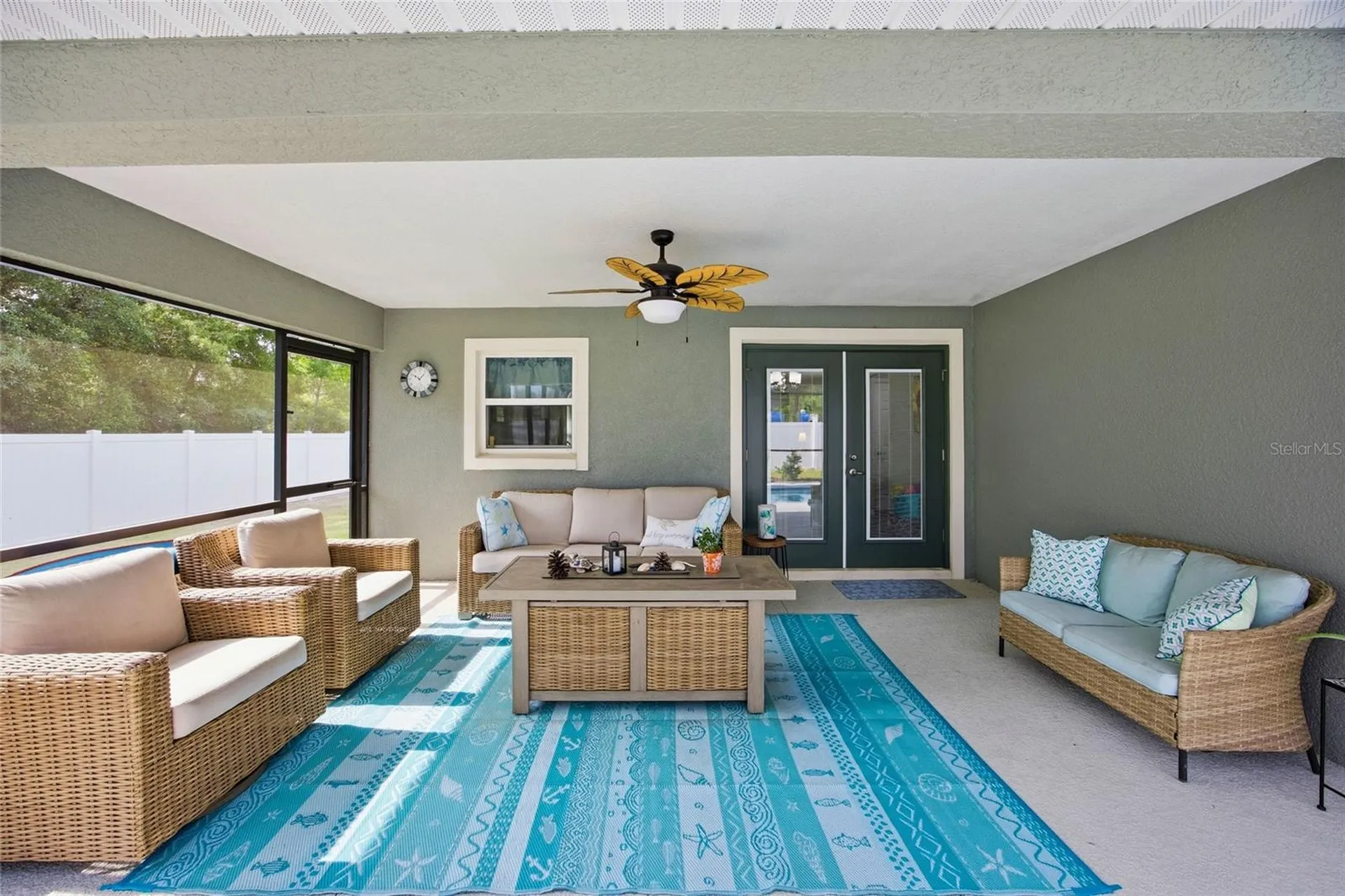 141 Fisher Way Ocklawaha FL 32179