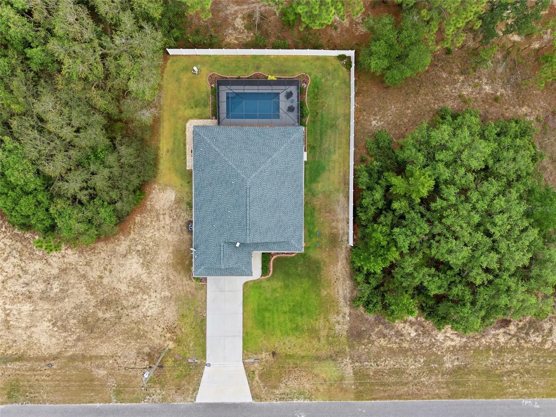 141 Fisher Way Ocklawaha FL 32179