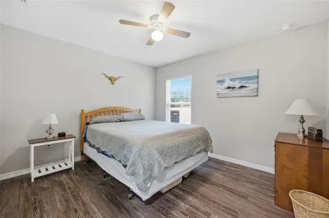 141 Fisher Way Ocklawaha FL 32179