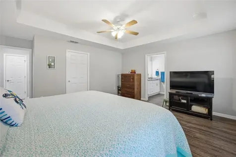 141 Fisher Way Ocklawaha FL 32179