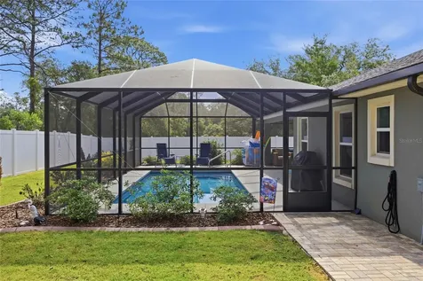 141 Fisher Way Ocklawaha FL 32179