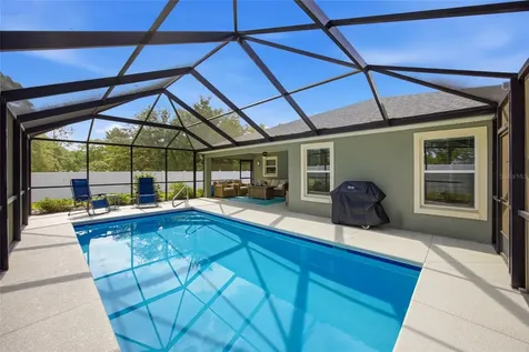 141 Fisher Way Ocklawaha FL 32179