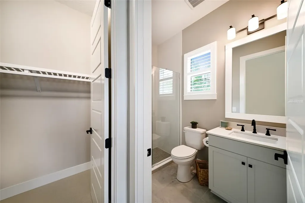 8092 Grande Shores Drive Sarasota FL 34240