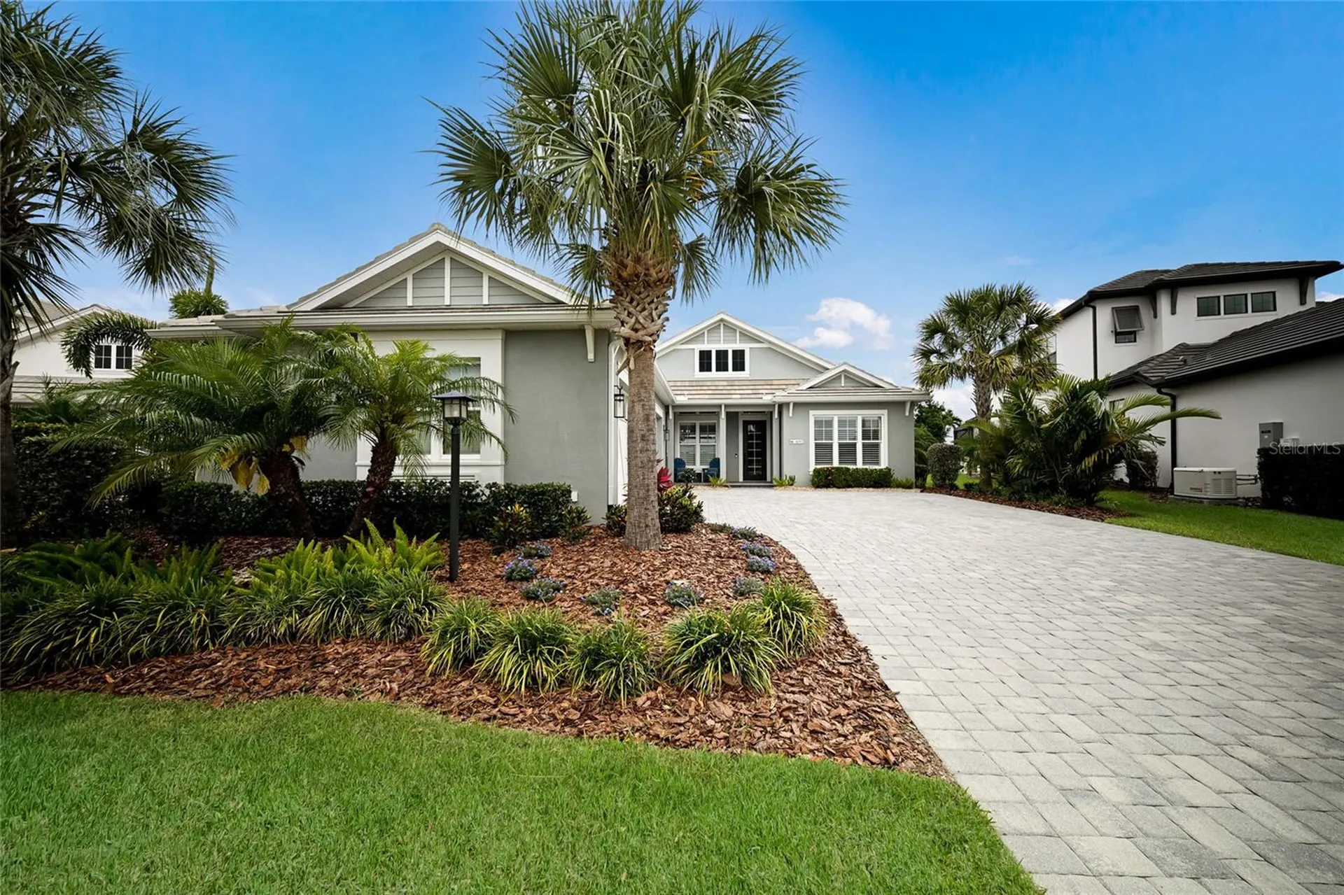 8092 Grande Shores Drive Sarasota FL 34240