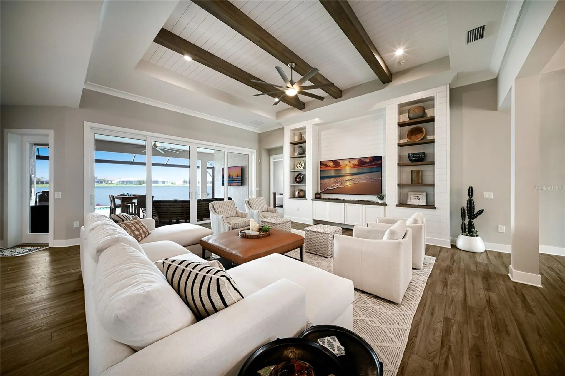 8092 Grande Shores Drive Sarasota FL 34240