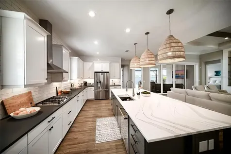 8092 Grande Shores Drive Sarasota FL 34240