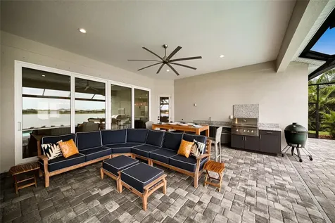 8092 Grande Shores Drive Sarasota FL 34240