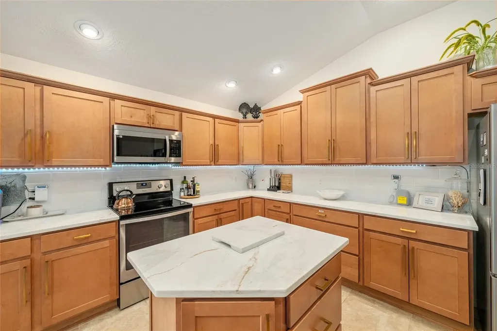 16837 SE 92nd Danna Avenue The Villages FL 32162