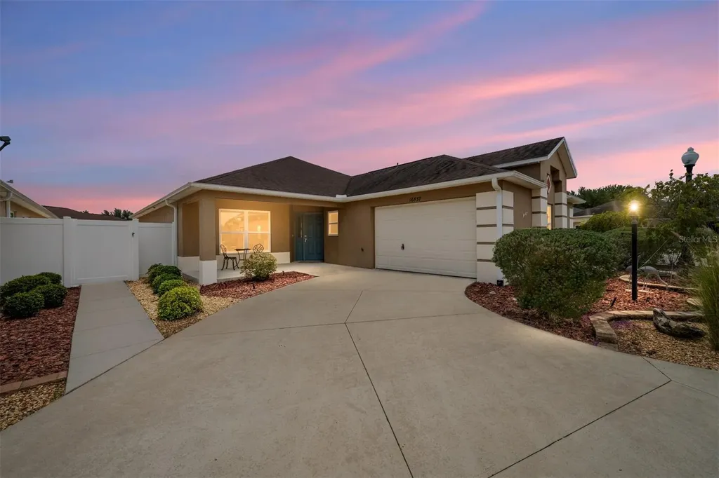 16837 SE 92nd Danna Avenue The Villages FL 32162