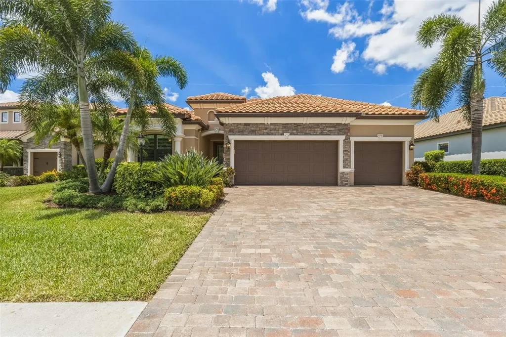5632 Goodpasture Glen Bradenton FL 34211