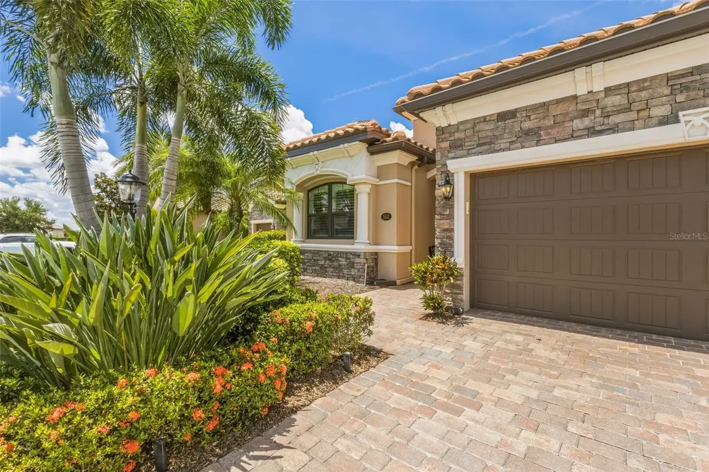 5632 Goodpasture Glen Bradenton FL 34211