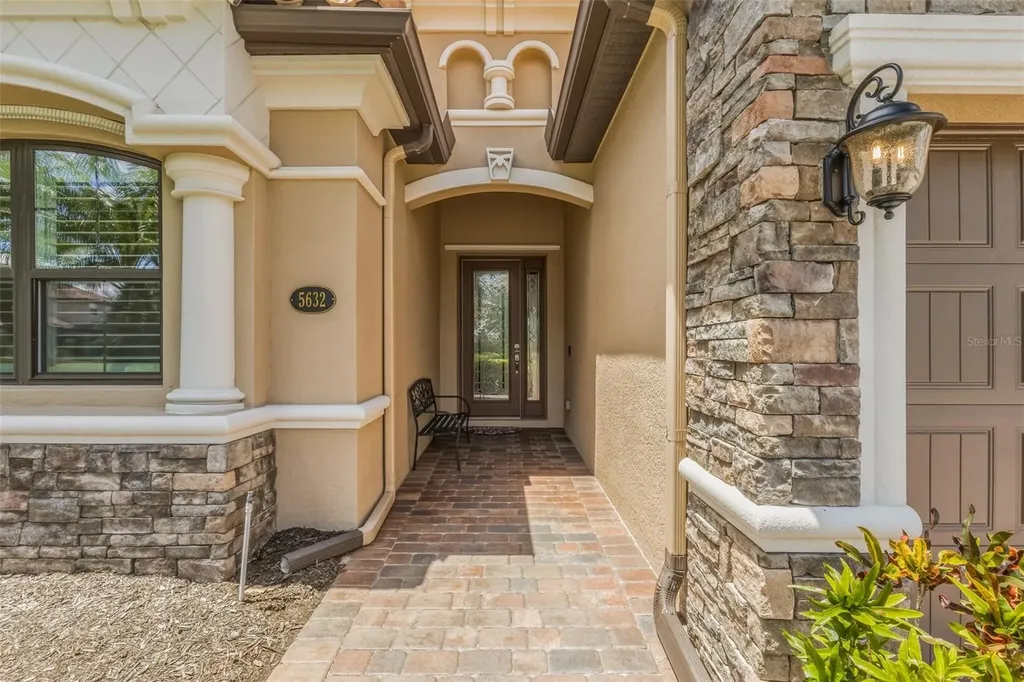5632 Goodpasture Glen Bradenton FL 34211
