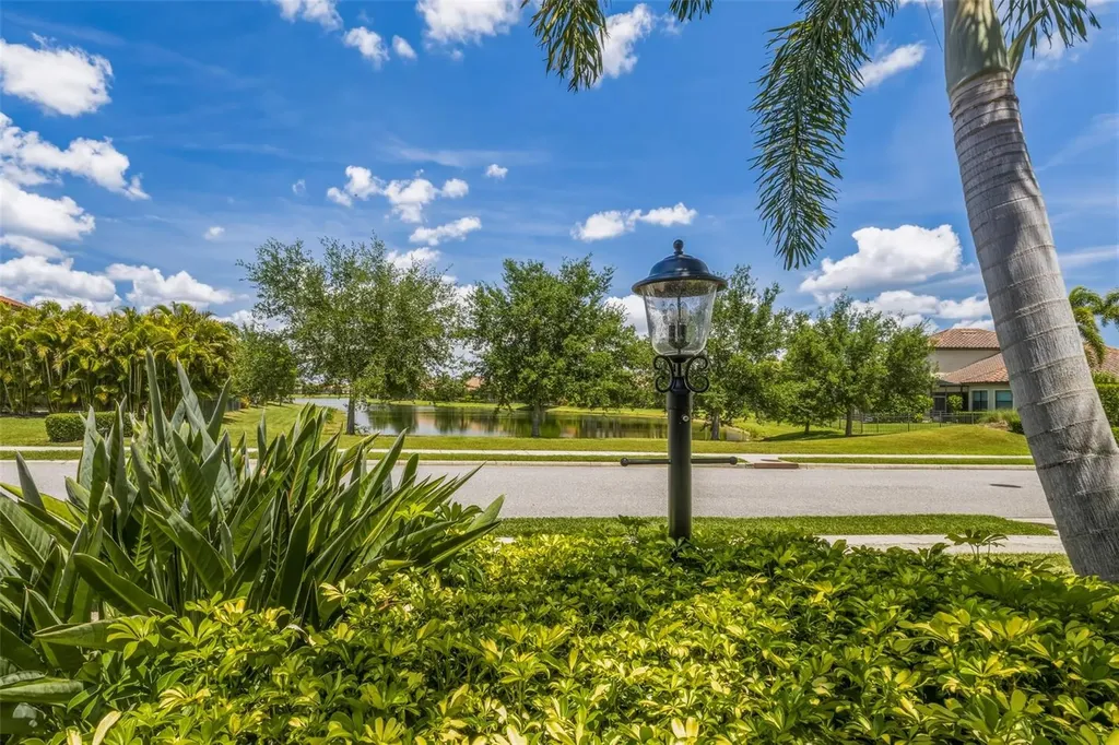 5632 Goodpasture Glen Bradenton FL 34211