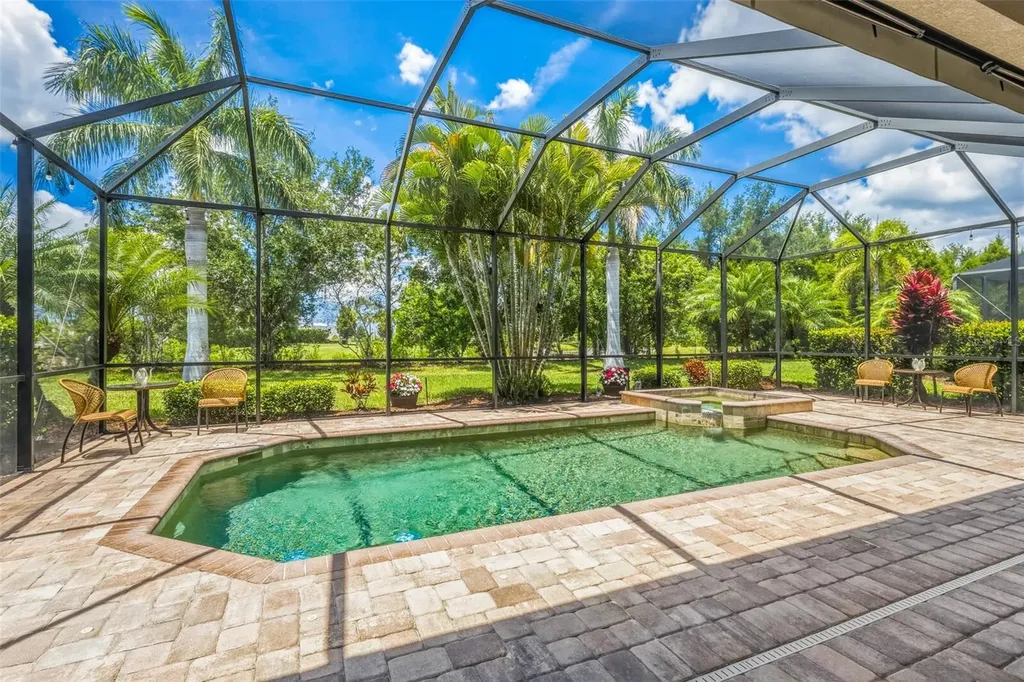 5632 Goodpasture Glen Bradenton FL 34211