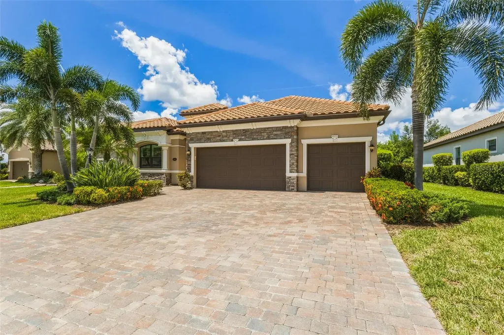 5632 Goodpasture Glen Bradenton FL 34211